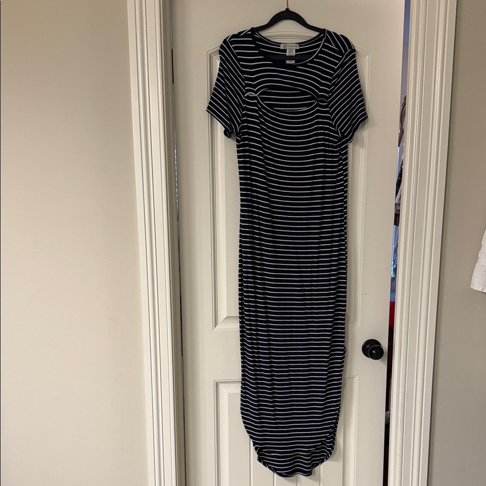 Elegant Black and White Striped Maxi Dress